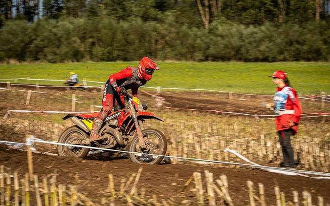 2025 GASGAS EC 300 GP