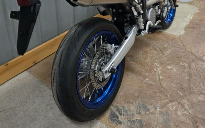2025 Suzuki DR-Z4SM