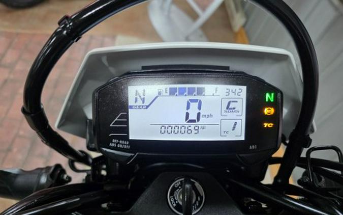 2025 Suzuki DR-Z4SM