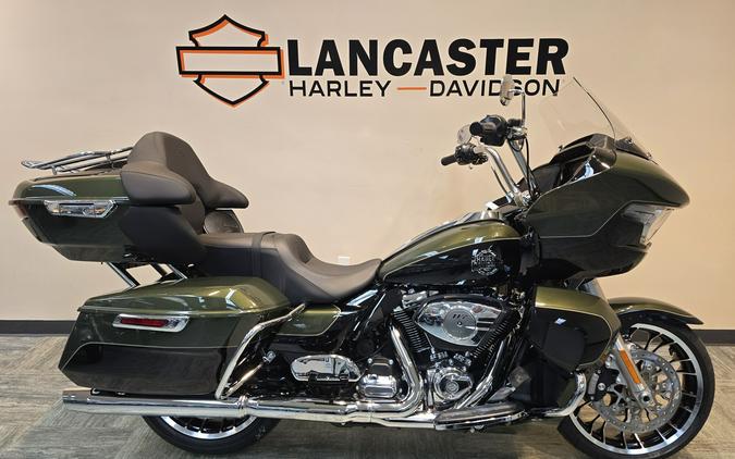 2026 Harley-Davidson® Road Glide Limited Olive Steel Metallic / Vivid Black Chrome Trim FLTRXL