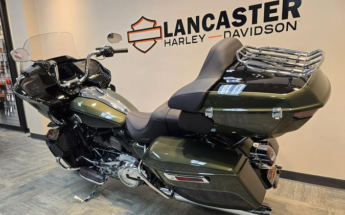 2026 Harley-Davidson® Road Glide Limited Olive Steel Metallic / Vivid Black Chrome Trim FLTRXL