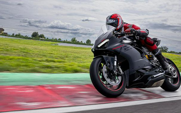 2023 Ducati Panigale V2 Black On Black