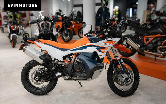 2025 KTM 890 ADVENTURE R