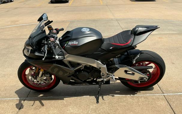 2020 Aprilia RSV4 RF