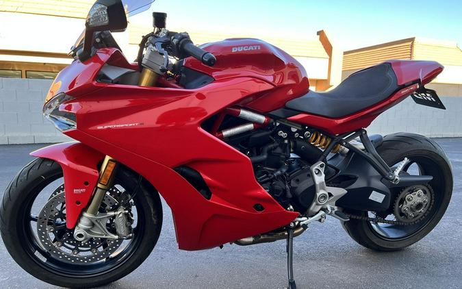 2019 Ducati SuperSport S Red