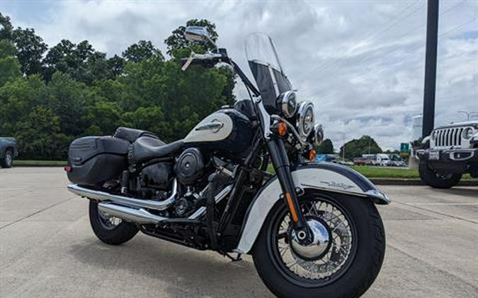 2019 Harley-Davidson Heritage Classic 107