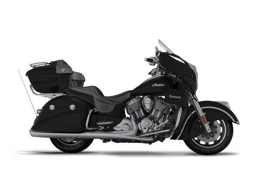 2017 Indian Motorcycle® Roadmaster® Thunder Black