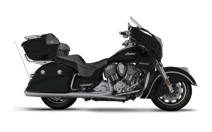 2017 Indian Motorcycle® Roadmaster® Thunder Black