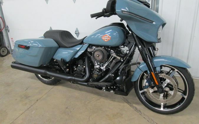 2024 Harley-Davidson® FLHX - Street Glide®