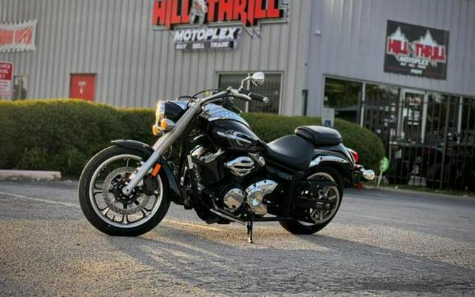 2015 Yamaha V Star® 950 Tourer