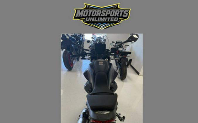 2025 MOTO GUZZI V85 Strada