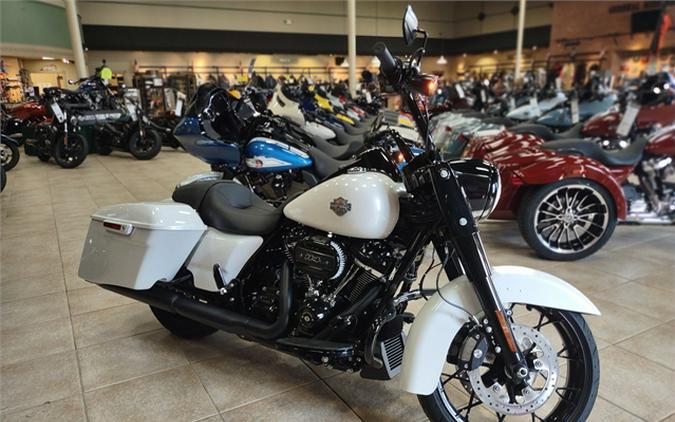 2024 Harley-Davidson Road King Special