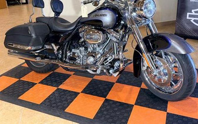 2008 Harley-Davidson CVO™ Screamin' Eagle® Road King®