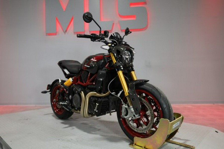 2024 Indian Motorcycle FTR R Carbon