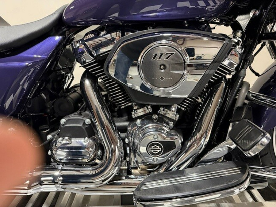 Road Glide®