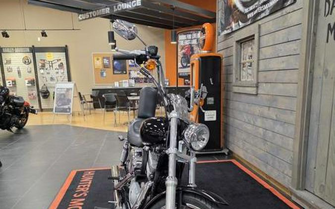 2008 Harley-Davidson® XL883C - Sportster® 883® Custom