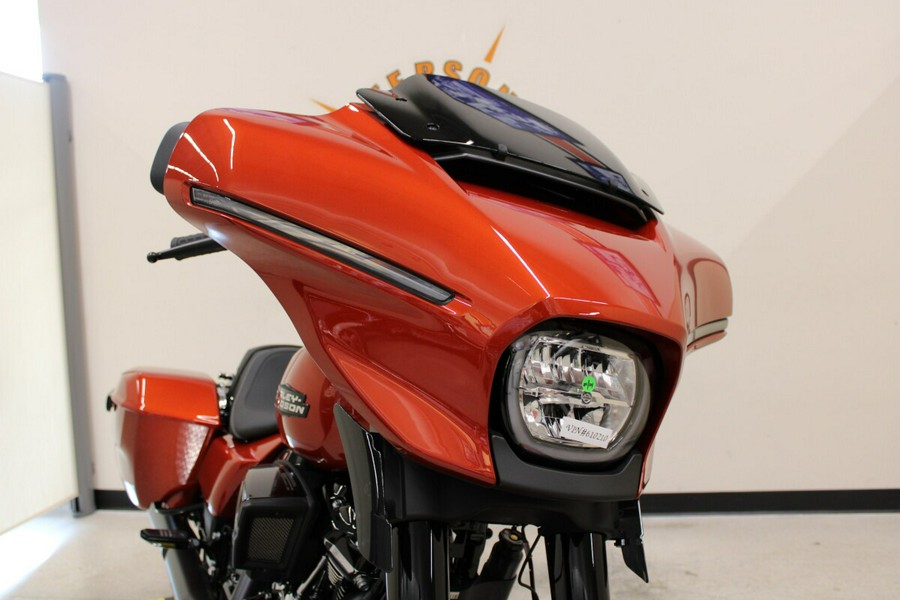 FLHX 2024 Street Glide®