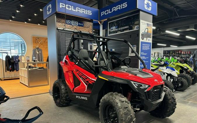 2025 Polaris RZR 200 EFI