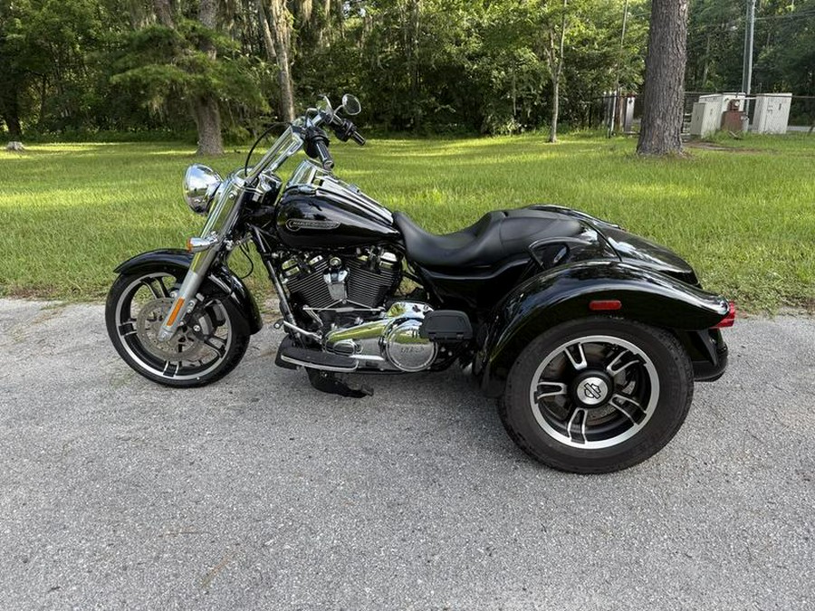 2021 Harley-Davidson® FLRT - Freewheeler®