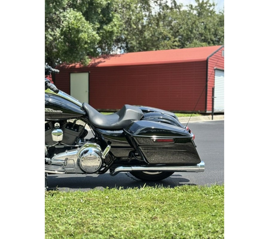 2015 Harley-Davidson FLHXS - Street Glide Special
