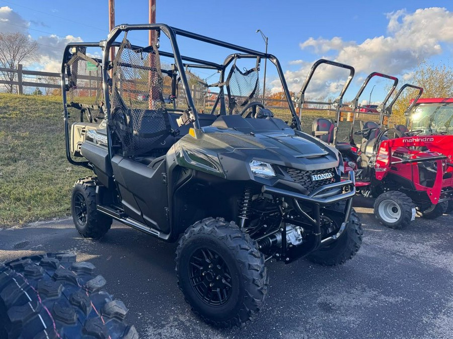 2026 Honda Pioneer 700-4 Deluxe