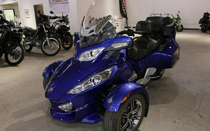 2012 Can-Am® Spyder Roadster RT-S