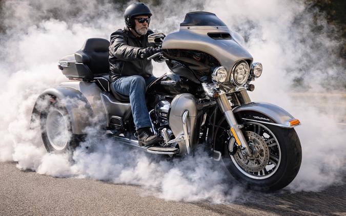 2016 HARLEY-DAVIDSON FLHTCUTG - F855808