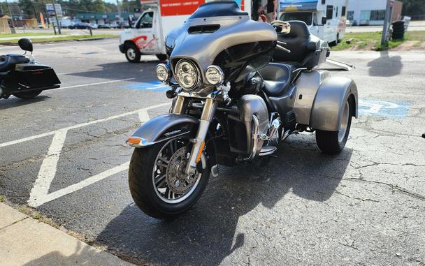 2016 HARLEY-DAVIDSON FLHTCUTG - F855808