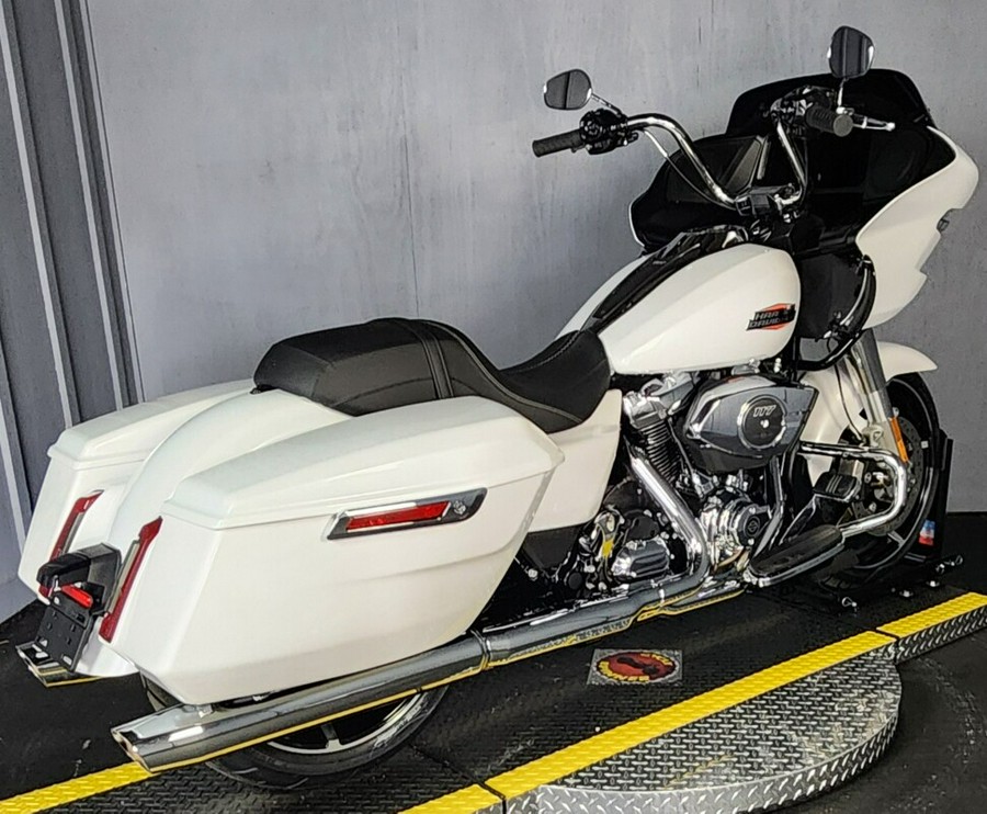 2024 Harley-Davidson Road Glide® FLTRX WHITE ONYX PRL