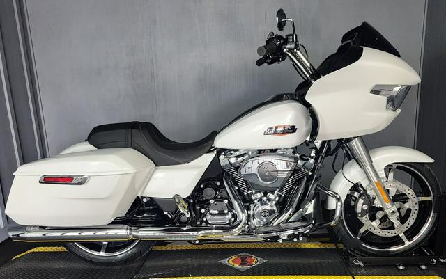 2024 Harley-Davidson Road Glide® FLTRX WHITE ONYX PRL