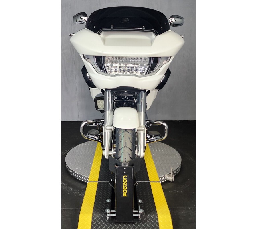 2024 Harley-Davidson Road Glide® FLTRX WHITE ONYX PRL