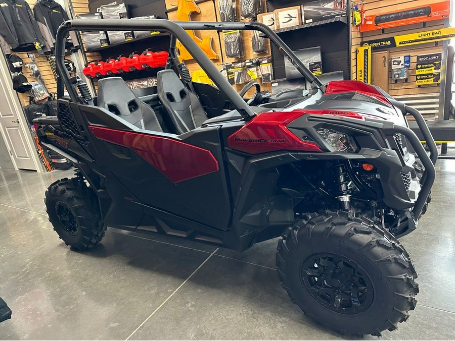 2024 Can-Am Maverick Trail DPS 1000 Red