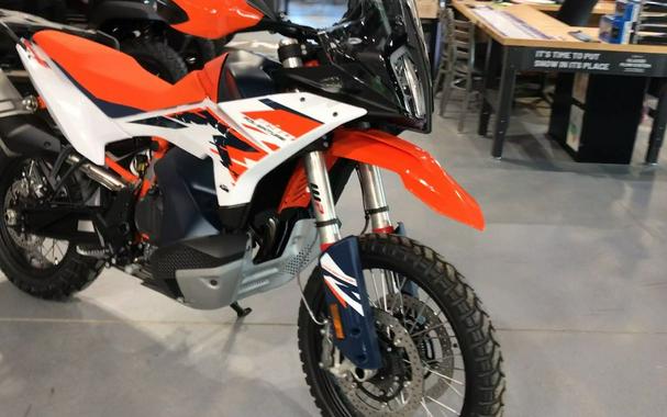 2025 KTM 890 Adventure R