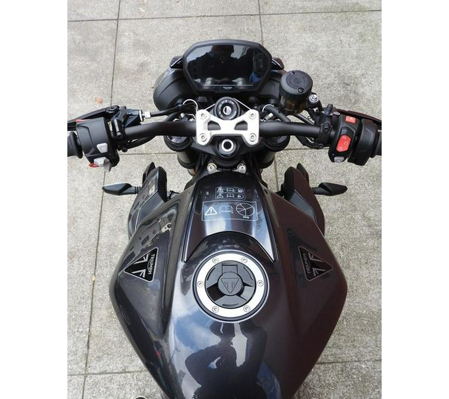 2026 Triumph Street Triple 765 RS Granite