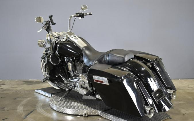 2010 Harley-Davidson Road King Classic black