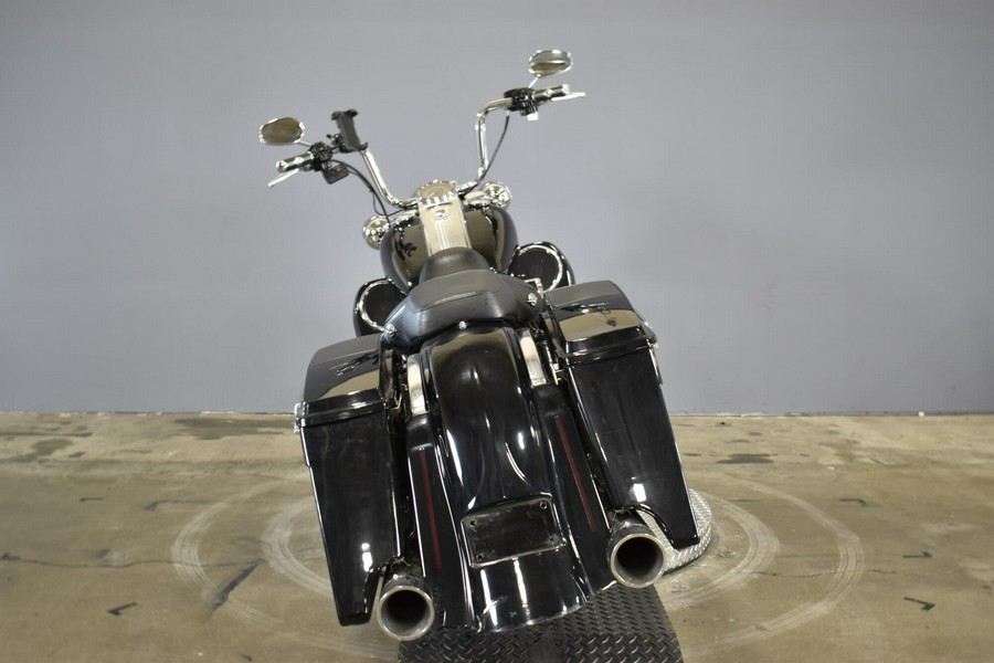 2010 Harley-Davidson Road King Classic black