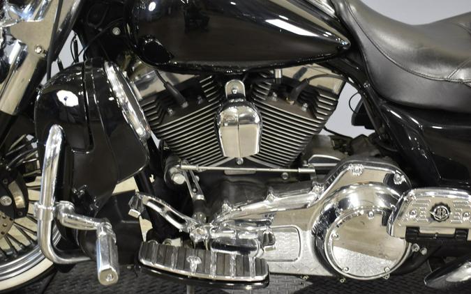 2010 Harley-Davidson Road King Classic black