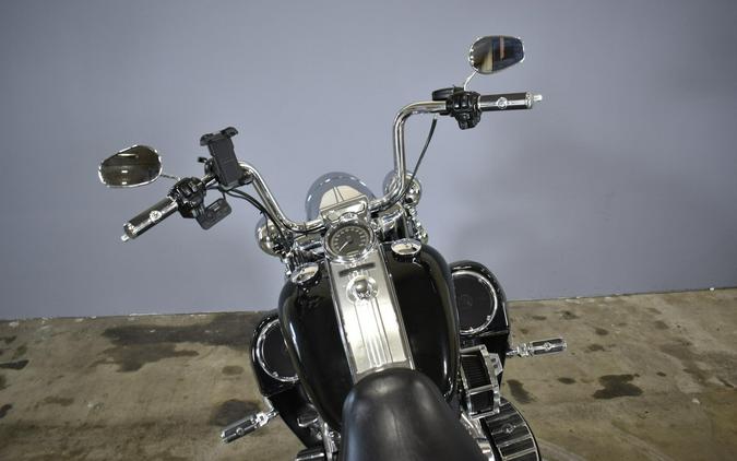 2010 Harley-Davidson Road King Classic black