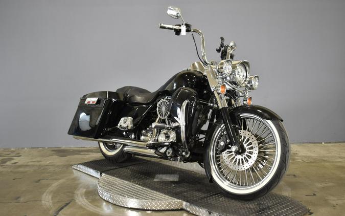 2010 Harley-Davidson Road King Classic black
