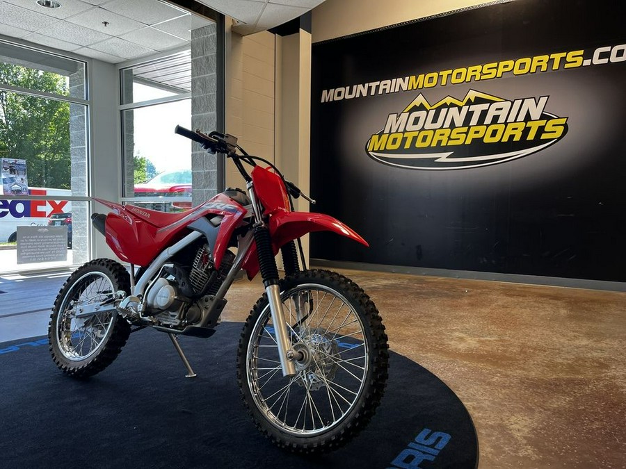 2022 Honda® CRF125F Big Wheel