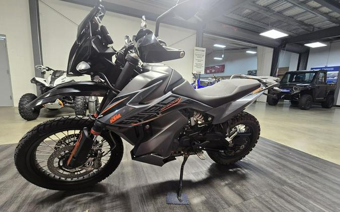 2021 KTM Adventure 890
