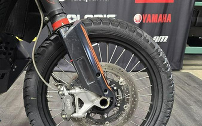 2021 KTM Adventure 890