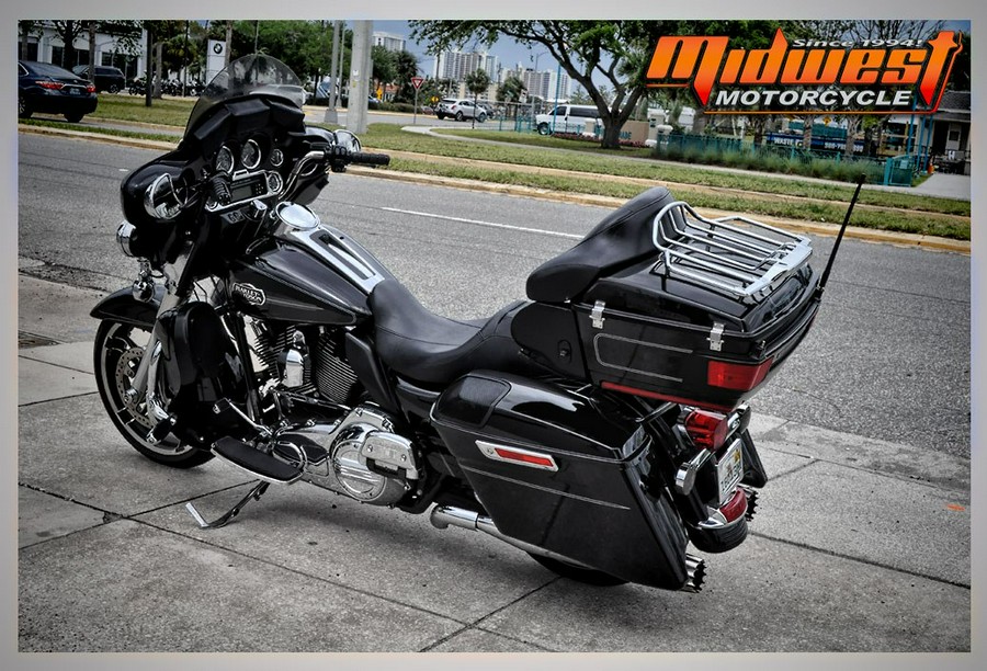 2012 Harley-Davidson® ELECTRA GLIDE ULTRA CLASSIC