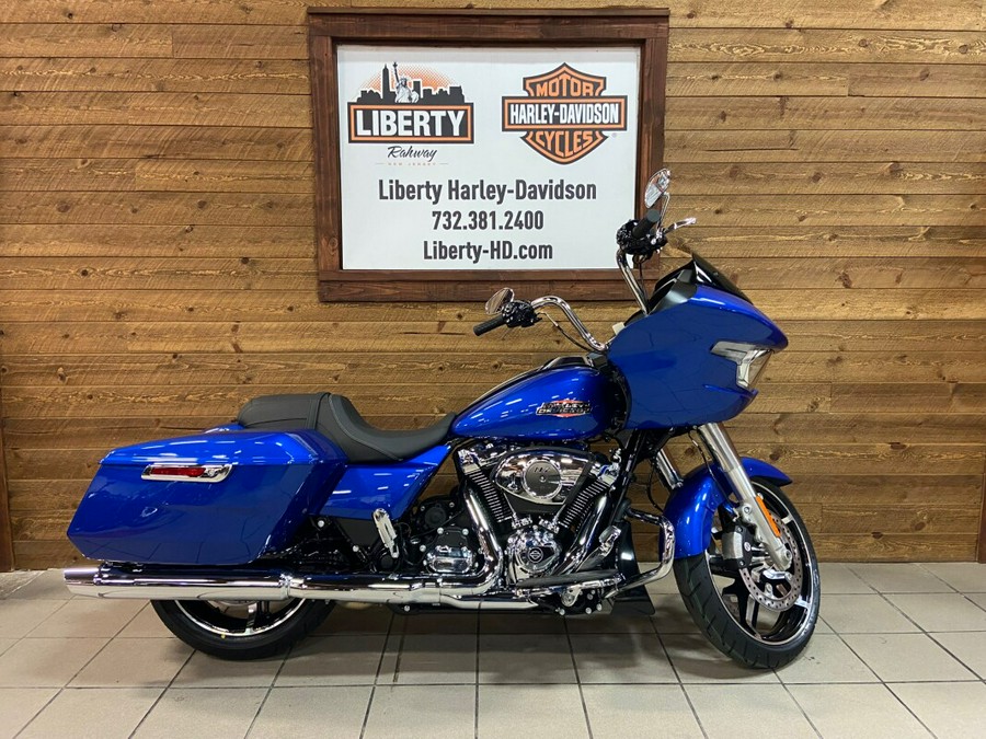 2024 Harley-Davidson® Road Glide™ Blue Burst FLTRX