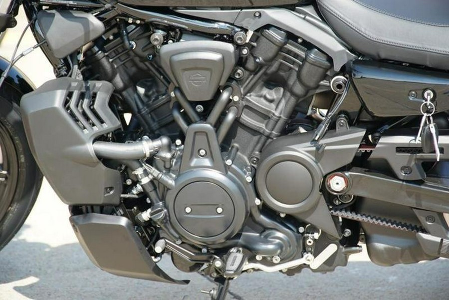 2025 Harley-Davidson® RH975 - Nightster®