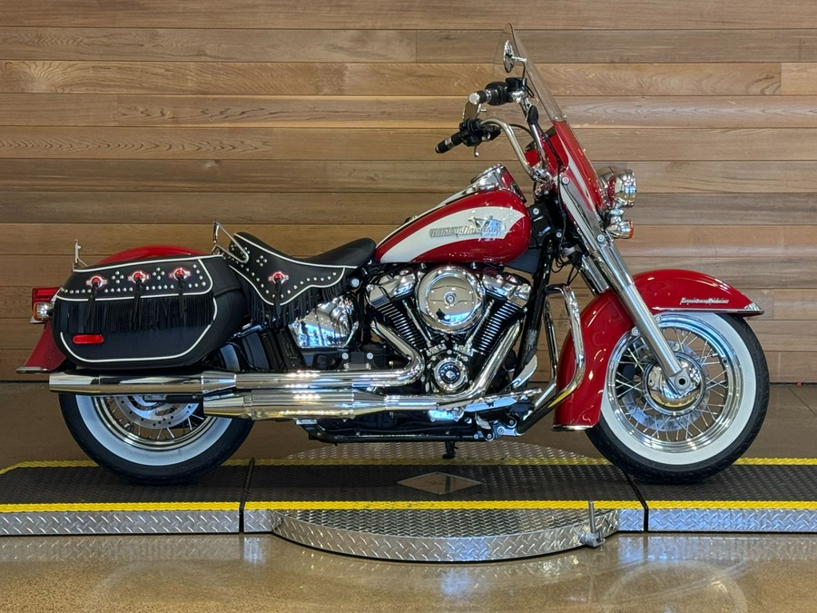 2024 Harley-Davidson Hydra-Glide Revival