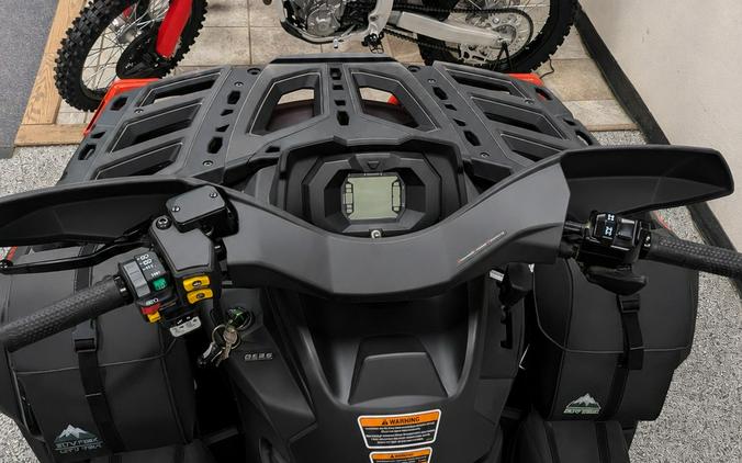 2019 Can-Am 0002LKC00 - UO1810