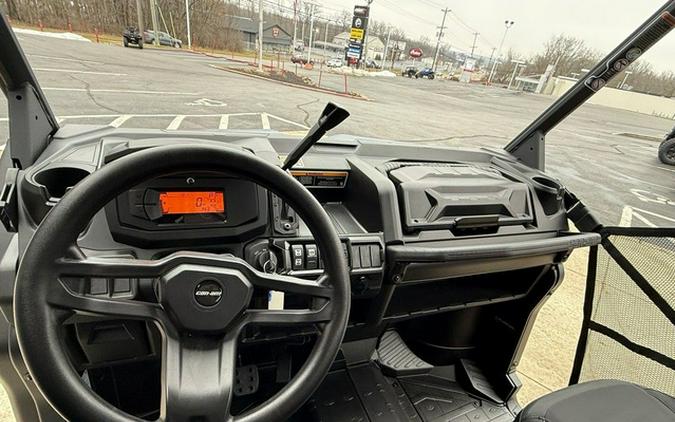 2025 Can-Am Defender MAX XT HD9