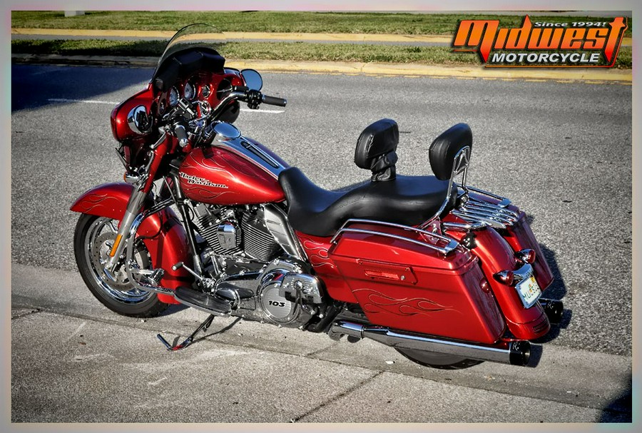 2013 Harley-Davidson® STREET GLIDE