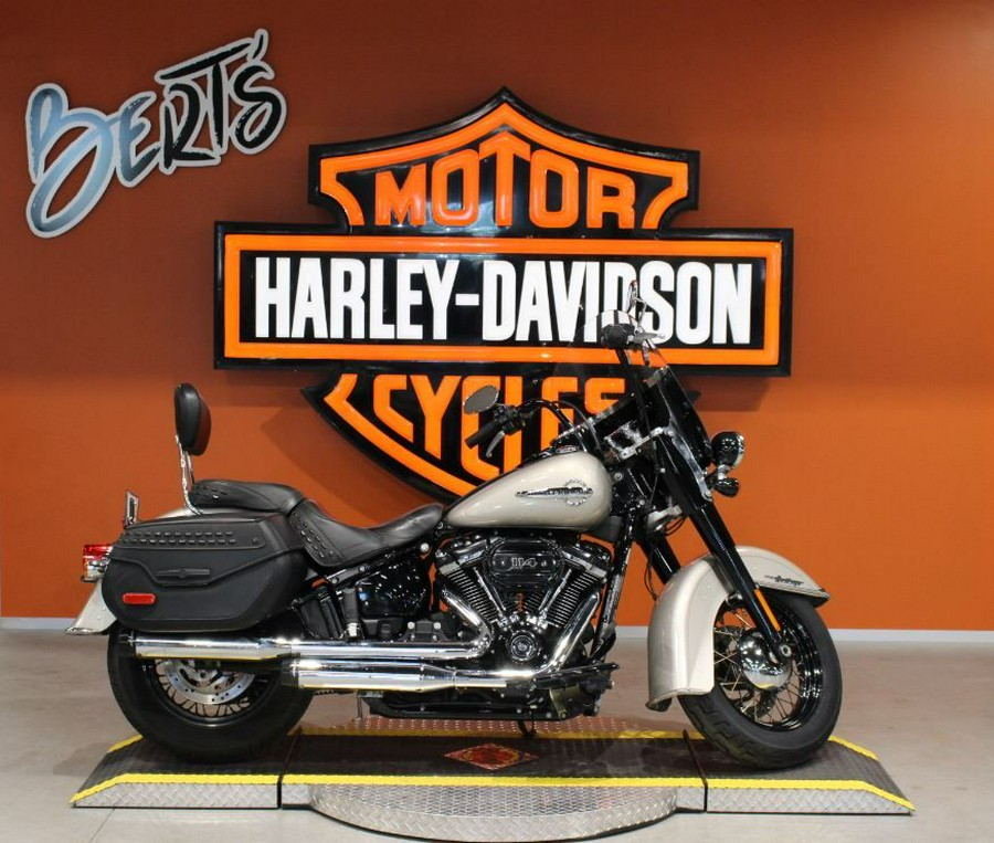 Certified Pre-Owned 2018 Harley-Davidson Softail Heritage Classic 114